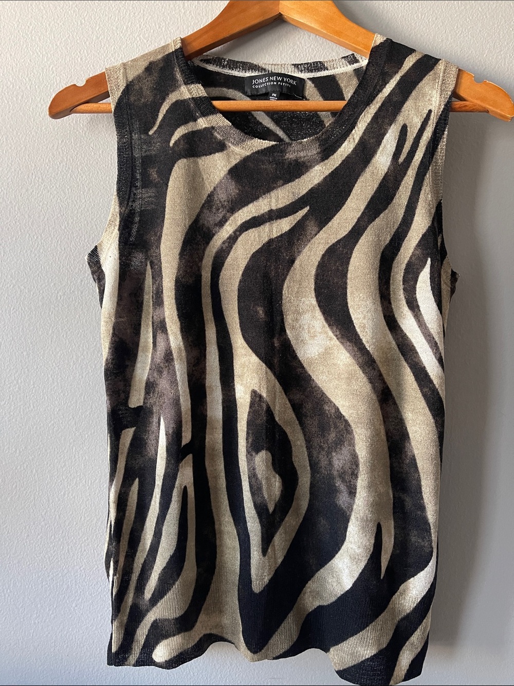 Jones New York Black and Cream Zebra-Print Sleeveless Tank